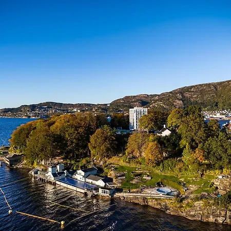 Semesterbostad Gem Straight Out Of History - Built In 1750 *