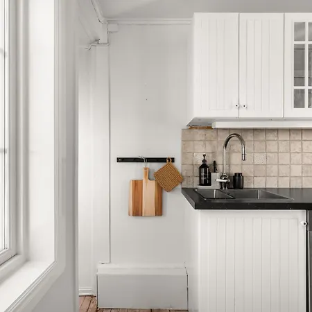 Gem Straight Out Of History - Built In 1750 *