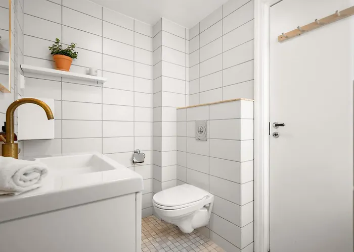 Gem Straight Out Of History - Built In 1750 Μπέργκεν