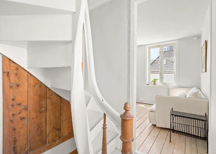 Gem Straight Out Of History - Built In 1750 * Μπέργκεν